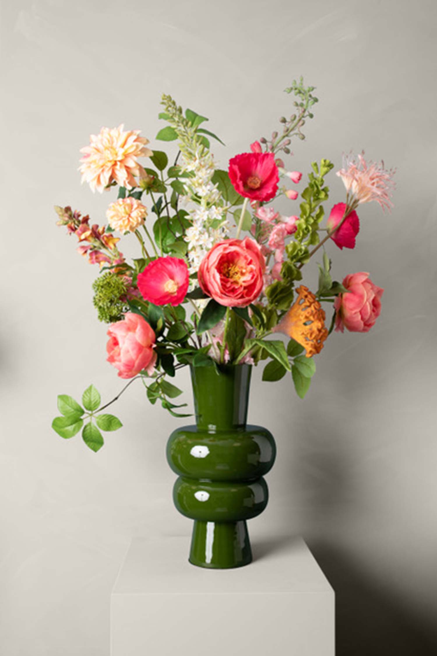 Madame Fleurie Hygge Mossgreen Boeket inclusief Vaas – Luxe Zijden blo