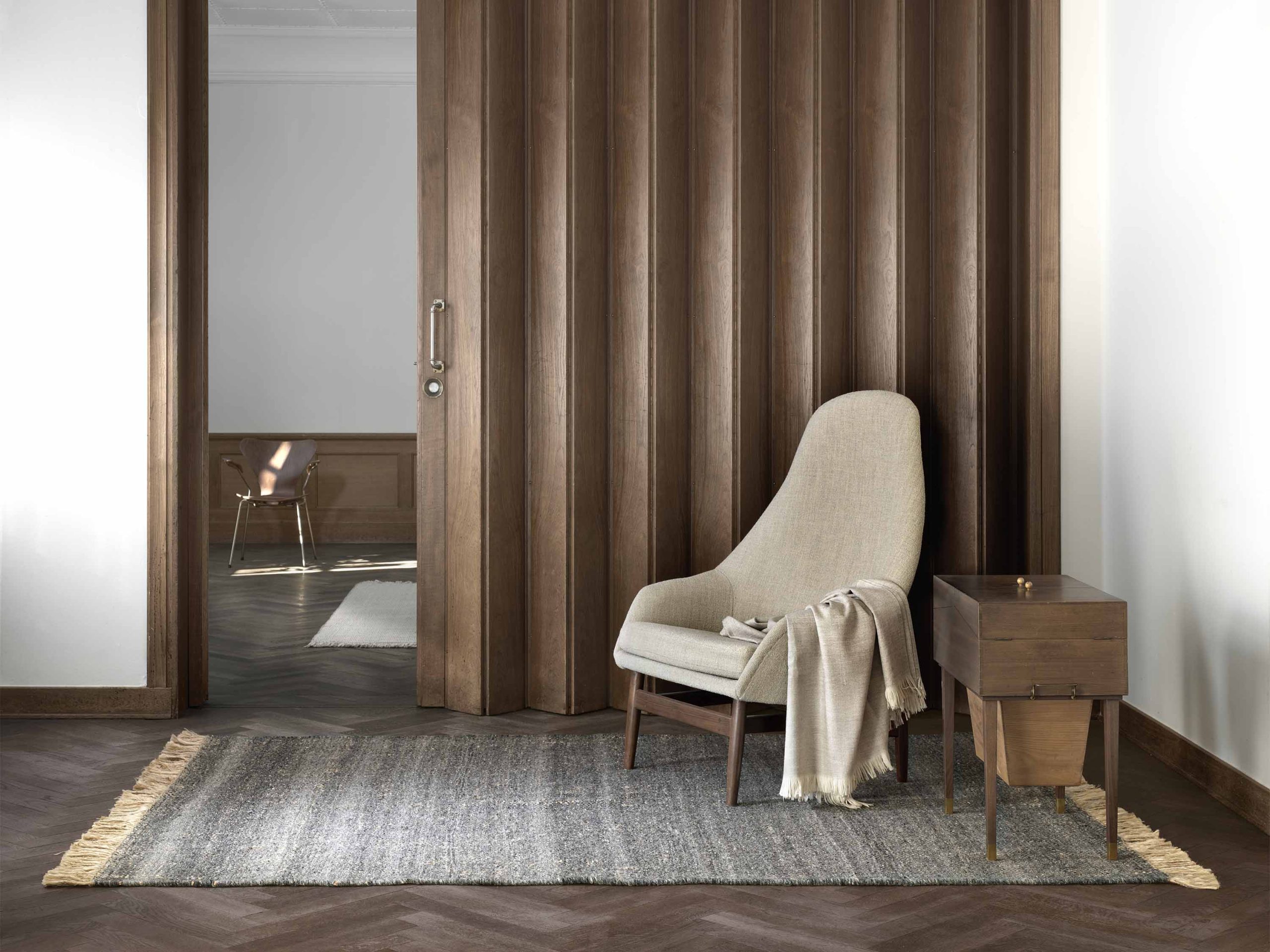 Vloerkleed MOMO Rugs Nordic Nature Dark Grey 250x350 cm