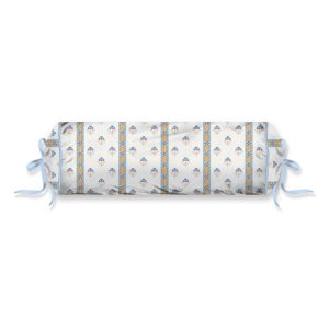 Pip Studio Decoratiekussen Kairi Bloom – 22 x 70 cm – Licht blauw Pip Studio Decoratiekussen Kairi Bloom – 22 x 70 cm – Licht blauw