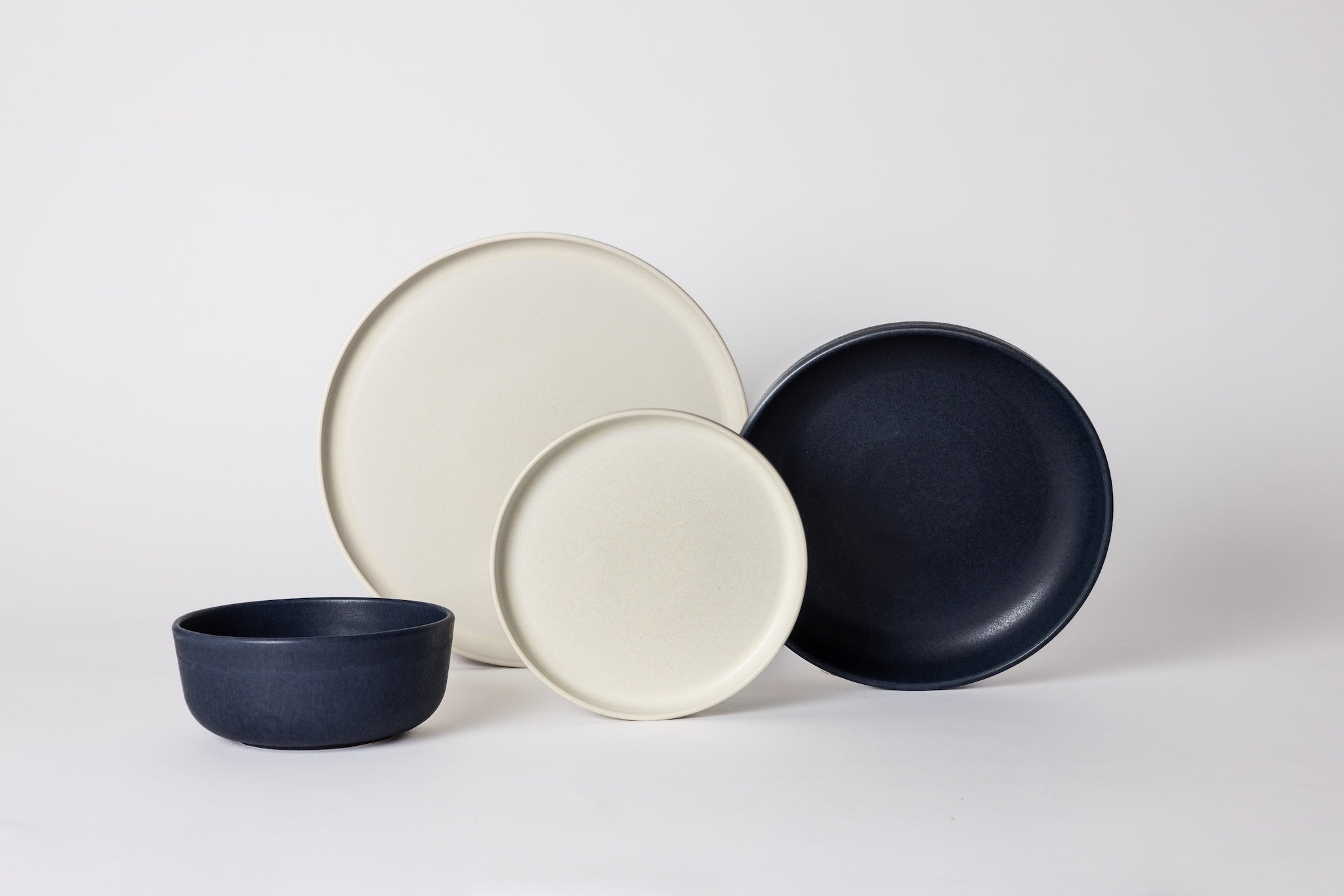 Mimo Homeware serviesset Dreamy Ivory & Midnight Blue - 4-delig - 2 pe