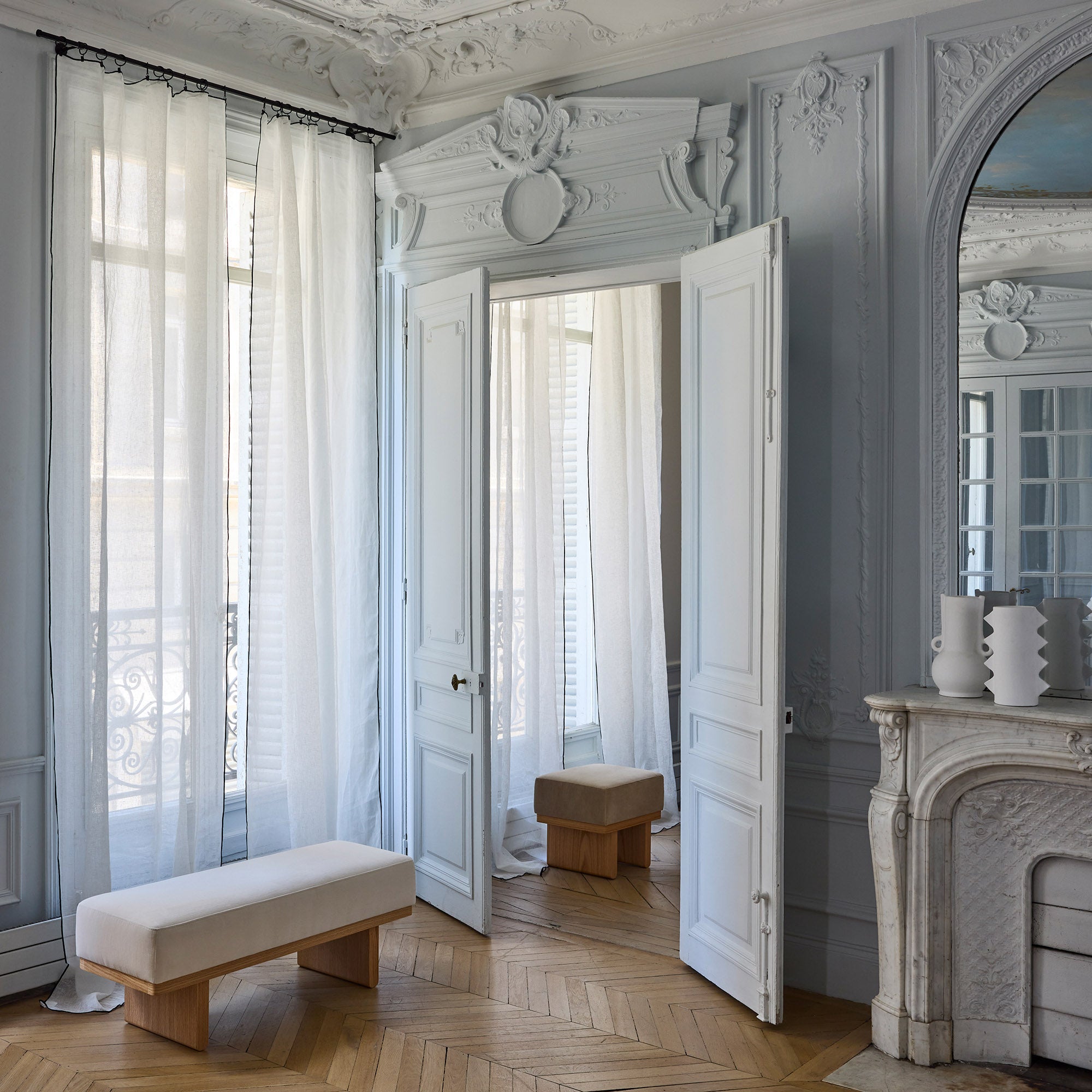 Madura Veiling Shadow puur witte en zwarte hommel 145x280 cm