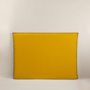 Madura Hoes voor hoofdbord Nino oker en zwarte slinger 150×134 cm Madura Hoes voor hoofdbord Nino oker en zwarte slinger 150×134 cm