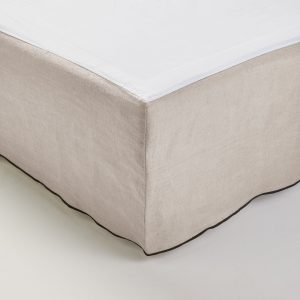 Madura Hoes voor boxspring Carlina snaar en zwarte hommel 180×200 cm