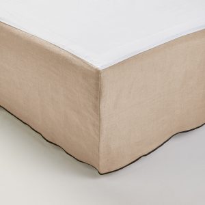 Madura Hoes voor boxspring Carlina zandhommel en zwarte hommel 140×200