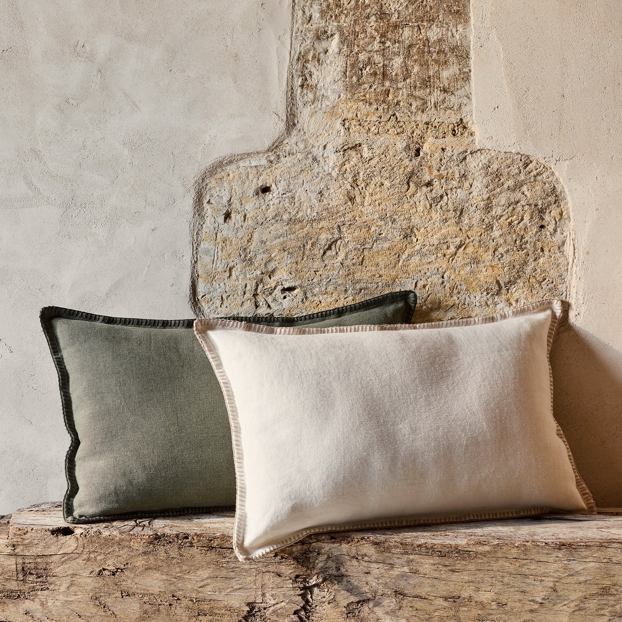 Madura Kussenovertrek Nino beige en slinger 40x60 cm
