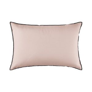 Madura Kussenovertrek Carlina poederroze en zwarte hommel 40×60 cm Madura Kussenovertrek Carlina poederroze en zwarte hommel 40×60 cm