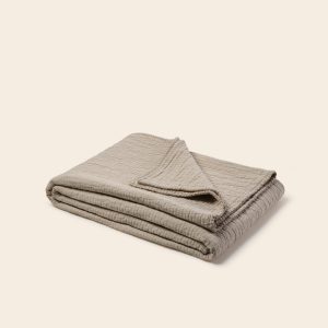 Madura Werpen Ilario natuurlijk en slinger 140×200 cm Madura Werpen Ilario natuurlijk en slinger 140×200 cm